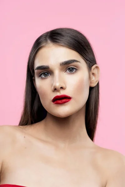 Portret Młodej Pięknej Kobiety Czerwoną Szminką Ustach Piękno Fotografia Mody — Zdjęcie stockowe