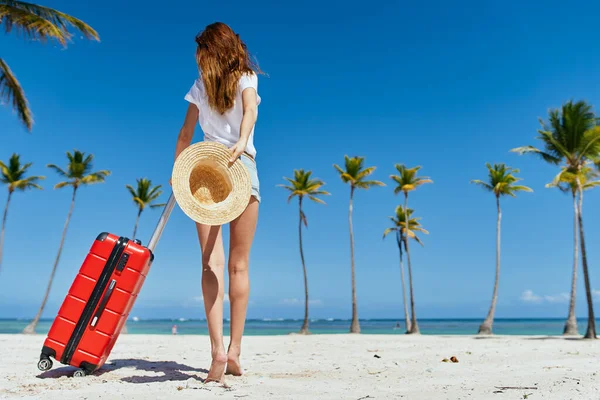 Young Woman Red Suitcase Beach — Stock Photo, Image