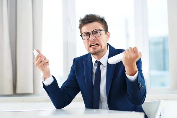 Ung Stilig Arg Affärsman Rasande Ämbetet — Stockfoto