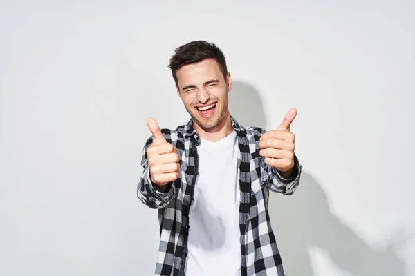 Young Smiling Man Showing Thumbs Isolated White Background — Stock Photo, Image