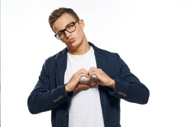 Gözlüklü iş adamı. Duyguları olan. Resmi yönetici.