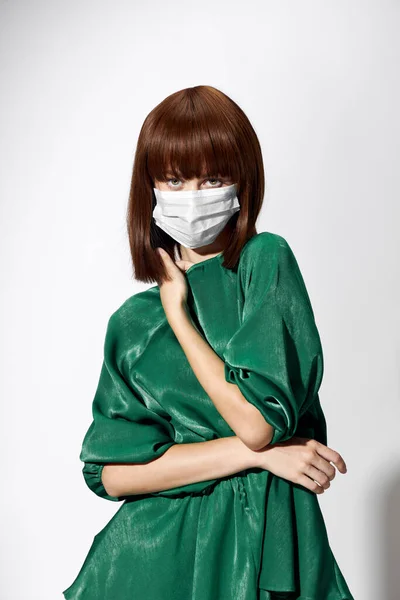 Fashion female coronavirus, model posing with gloves and protective medical mask — Stock Photo, Image