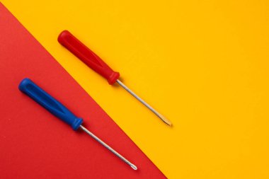 Çift arka plan tamir ekipmanları endüstrisinde tornavidalar