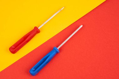 Çift arka plan tamir ekipmanları endüstrisinde tornavidalar