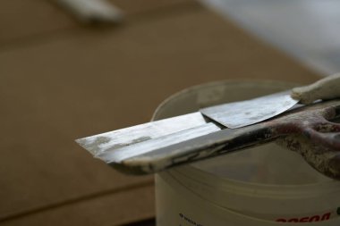 İnşaat onarım tesisi araçları çalışma ekipmanları geliştirme