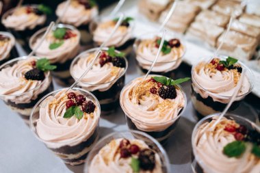 Tatlı tatlılar tatlı tablo