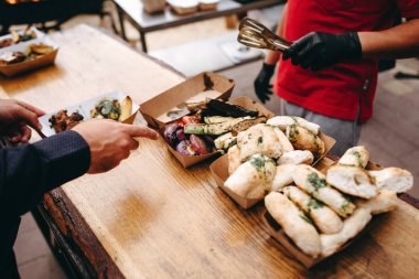 Catering, Gıda seçimi adam