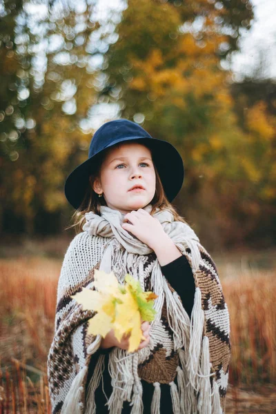 Portrait Cute Girl Poncho Hat Walking Autumnal Field — Stock Photo, Image