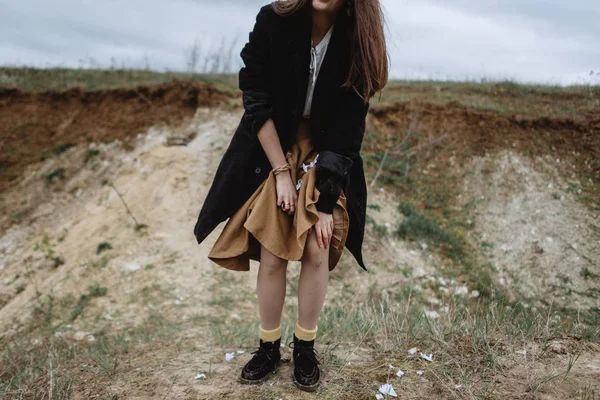 Woman Fixing Messy Skirt Standing Field — Stock Photo, Image