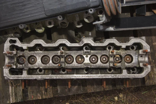 old engine cylinder head