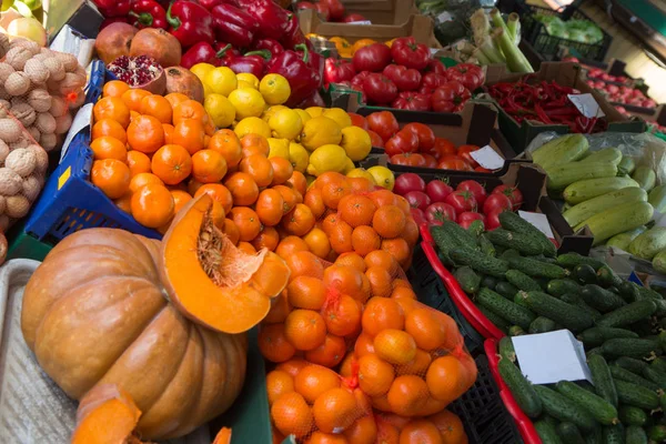 Grønnsaker på salg – stockfoto