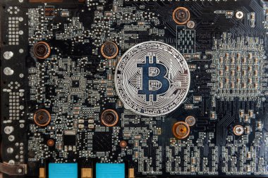 Bitcoin yalan ekran kartı incelemesi kavramı üzerine. Bankacılık web ve uluslararası ağ ödeme elektronik sanal para. Kripto para birimi sembolü