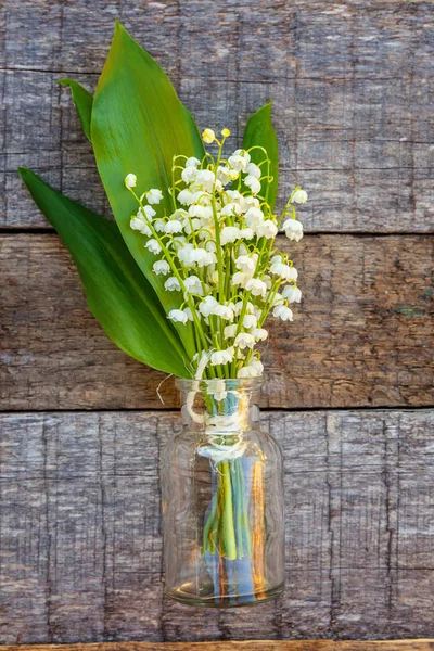 Bukett Blommor Vackra Dofta Liljekonvalj Eller Maj Lily Glasvas Rustika — Stockfoto