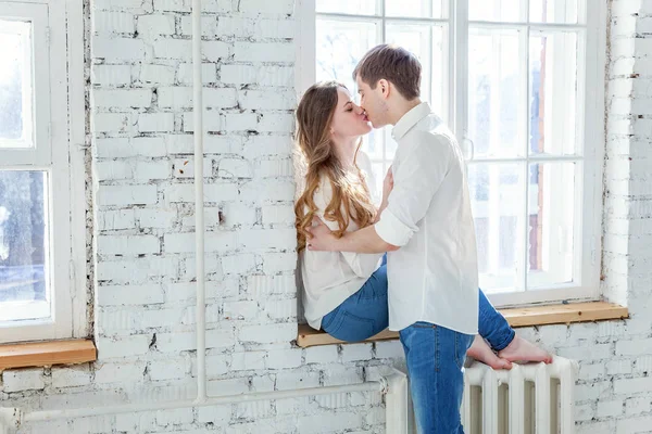 Young Couple Love Couple Supporting Each Other Relying Each Other — Stock Photo, Image