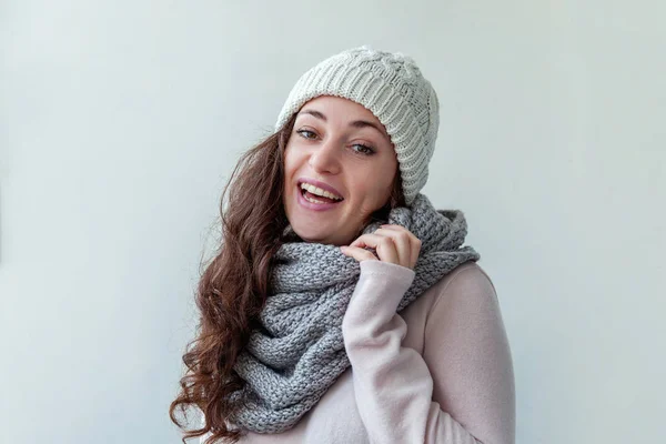 Mooie Vrouw Winter Portret Ware Emoties Lachen Meisje Met Lang — Stockfoto