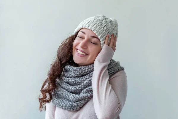 Mooie Vrouw Winter Portret Ware Emoties Lachen Meisje Met Lang — Stockfoto