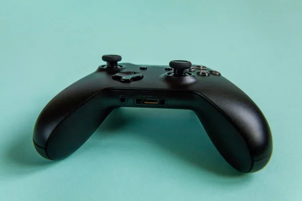 Svart Joystick Gamepad Spelkonsol Blå Färgglada Trendiga Moderna Mode Pin — Stockfoto