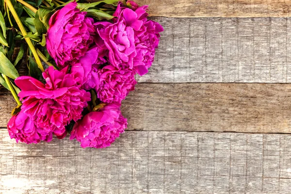 Cadre Floral Avec Bouquet Fleurs Pivoine Magenta Rose Fleurs Fraîches — Photo