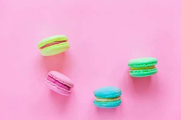 Zoete Amandel Kleurrijke Roze Blauw Geel Groen Macaron Macaroon Dessert — Stockfoto