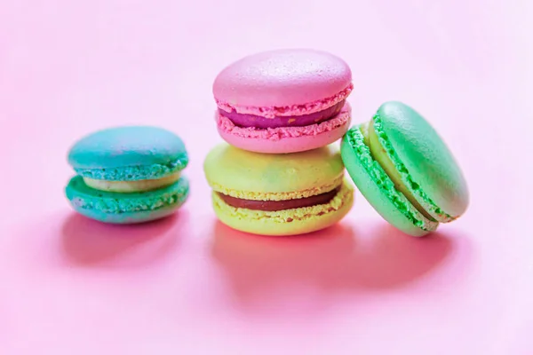 Süße Mandel Bunten Rosa Blau Gelb Grünen Macaron Oder Makronen — Stockfoto