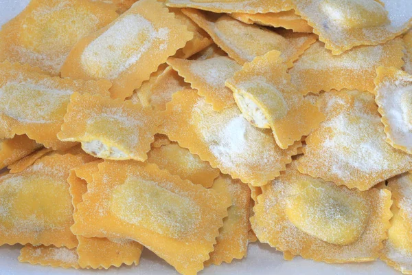 Pasta Ripiena Fatta Mano Con Tortelli Funghi — Foto Stock