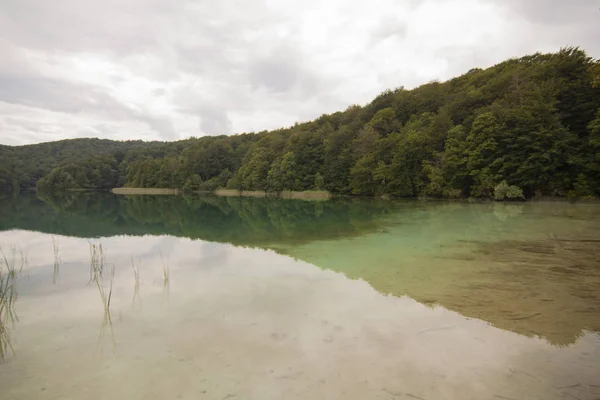 プリトヴィツェ湖クルトアジアユネスコ世界遺産 — ストック写真