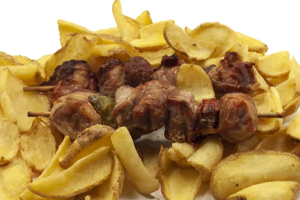 Patatine Con Spiedini Carne — Foto Stock