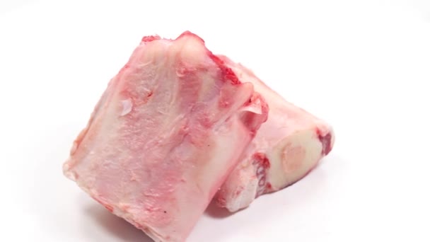 Шматочки кісток телятини для харчового використання — стокове відео