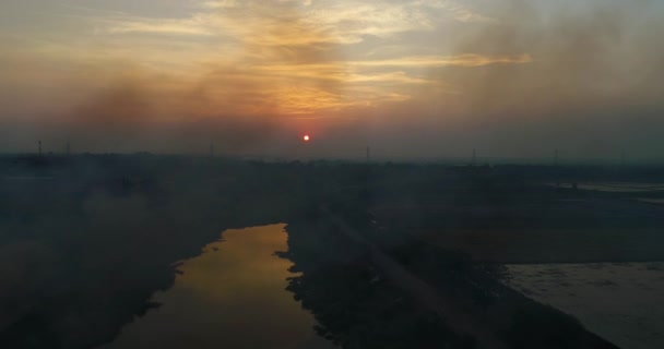 Aerial Clip Evening See Burning Grass Smoke Landscape — Stock Video