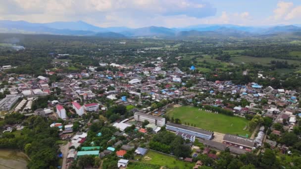 Het Uitzicht Stad Landschap Van Het Bovenstaande Noord Thailand Rechtenvrije Stockvideo's