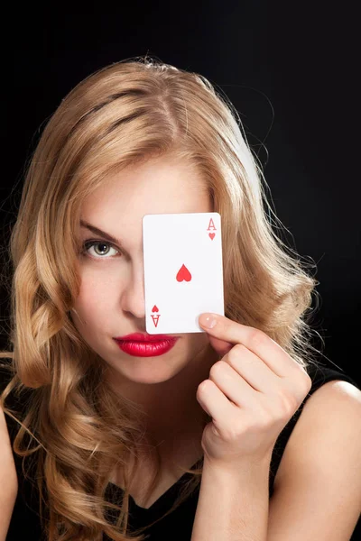 Menina jogando no jogo — Fotografia de Stock