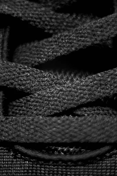 Вид крупным планом спортивной обуви. Черные шнурки крупный план . — стоковое фото