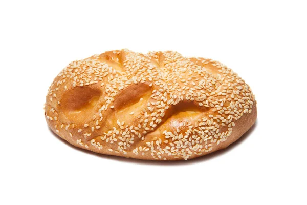 Mini pan francés con semillas de sésamo aisladas en blanco —  Fotos de Stock