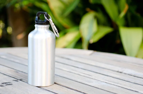 Reusable Water Bottle Wooden Table Outdoors — Stock Photo, Image