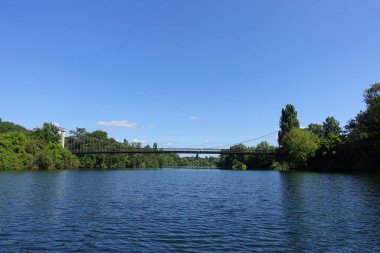 Fransa 'daki nehir arazisinin boş bir bölümü.
