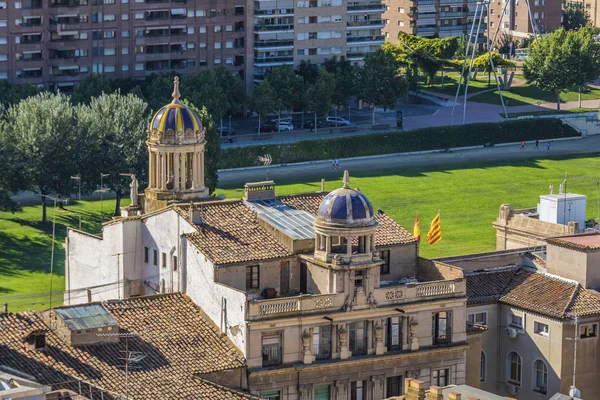 Vista Ciudad Lleida Donde Alternan Edificios Antiguos Modernos Cataluña España —  Fotos de Stock