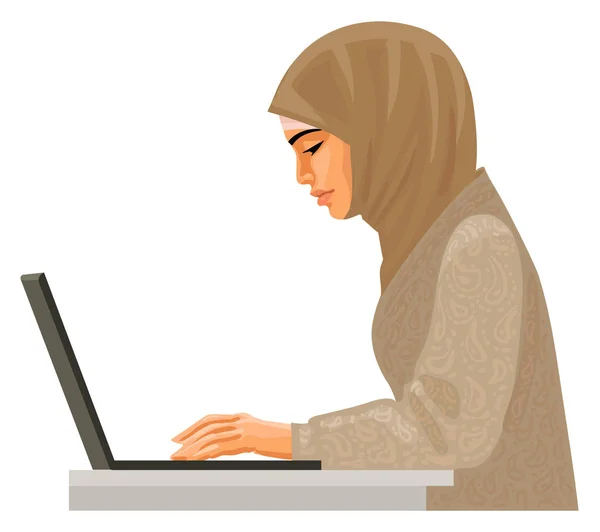 Мусульманська ділової жінки в традиційному одязі, що працюють на комп'ютері. Вектор. — стоковий вектор