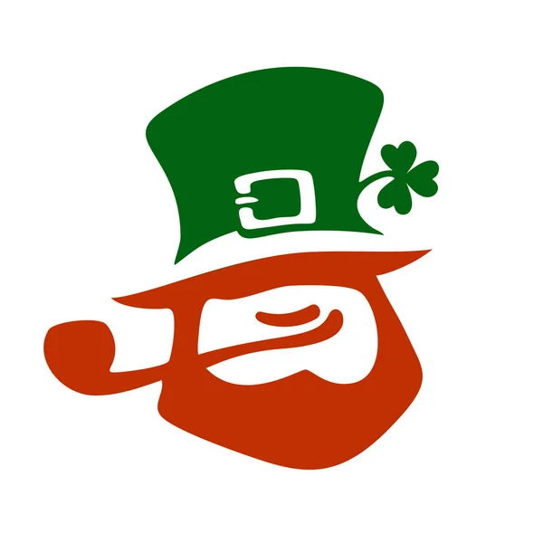 Joyeuse carte Saint Patricks Day avec texte, visage de lutin et deux feuilles de trèfle. Vecteur dessiné à la main — Image vectorielle