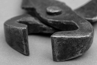 Çivi - eski metal pense çekerek için Araçlar.