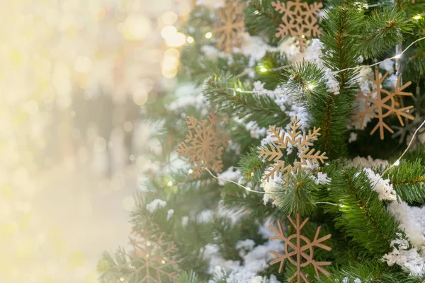 Kerstmis Achtergrond Takken Speelgoed Sneeuw — Stockfoto