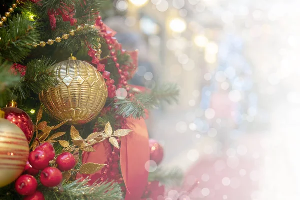 Weihnachten Hintergrund Zweige Spielzeug Highlights Platz Für Glückwünsche — Stockfoto