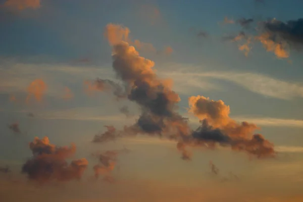 Nuvens Bonitas Pôr Sol — Fotografia de Stock