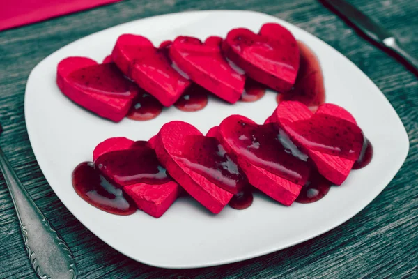 Czerwone Serca Dżemem Płytkę Walentynki — Zdjęcie stockowe