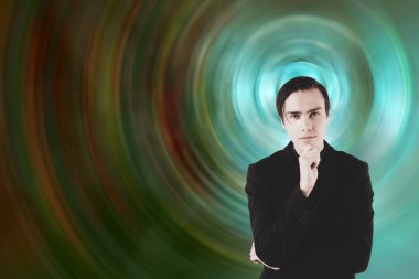 Fütürist geçmişi olan genç bir bilim adamı