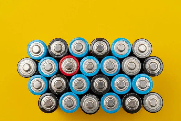 Gebruikte Batterijen Inzameling Recycling Van Afval Milieubescherming Batterijen Achtergrond — Stockfoto