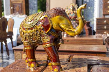 Parktaki küçük kız