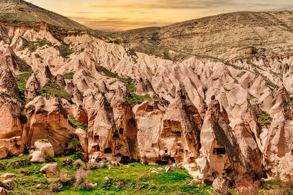 Zelve, Cappadocia, Nevsehir Province, Central Anatolia, Turkey. Sunset — Stock Photo, Image