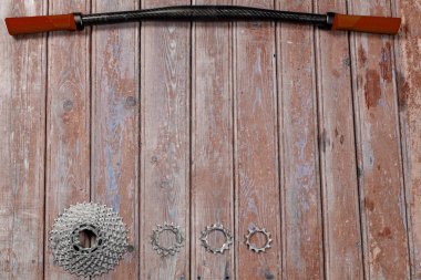 Bisiklet parçaları masada güzel bisiklet doku