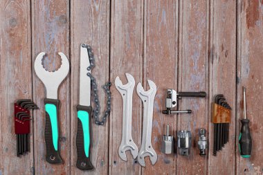 Bisiklet parçaları masada güzel bisiklet doku