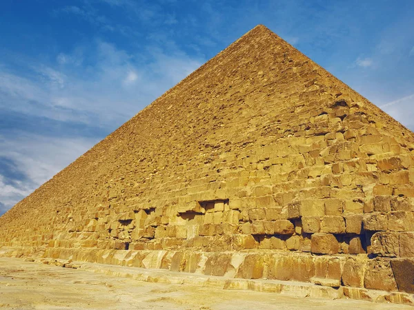 Οροπέδιο Της Γκίζα Στην Έρημο Της Σαχάρας Μεγάλες Πυραμίδες Στο — Φωτογραφία Αρχείου